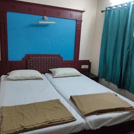 Anjana Hotels Theni Eksteriør bilde